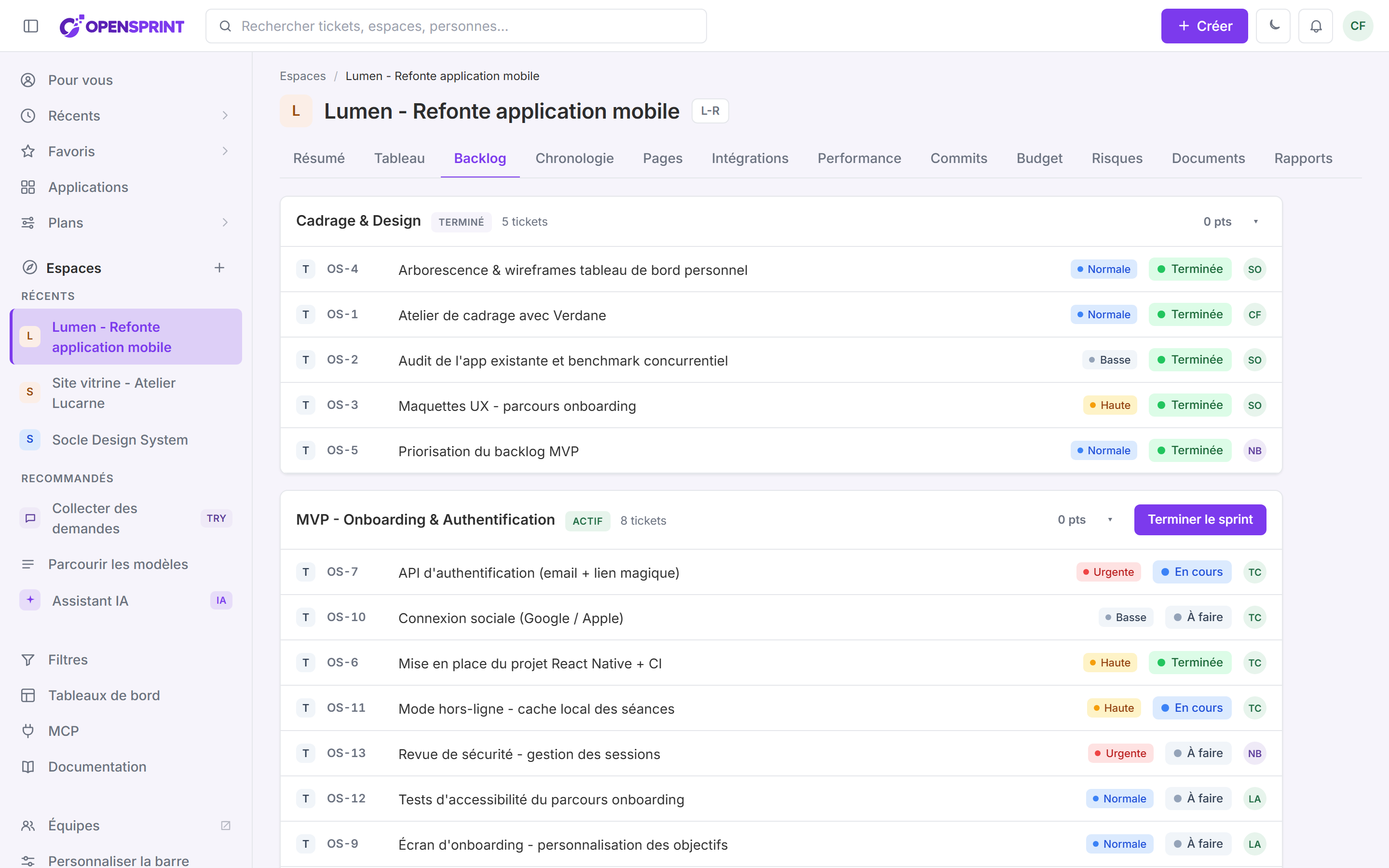Backlog de l'espace Lumen avec trois sprints empilés : « Cadrage & Design » (terminé), « MVP - Onboarding & Authentification » (actif) et « Beta fermée & Durcissement » (planifié), et le backlog des tickets sans sprint.